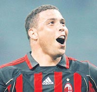 Fenerbah�e de Ronaldo'yu getirecek