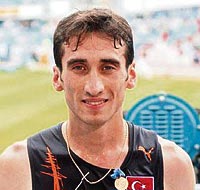 Akka�'tan rekorlu alt�n