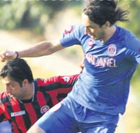 Vizeyi aldı