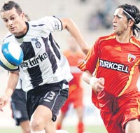 D�� sahada 4'l� forvet