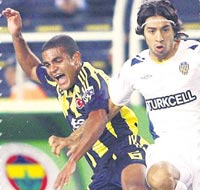 Fener'den �ze d�n��