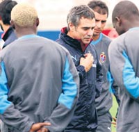 Yanal gürledi