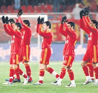 Kom�u'da pi�ti bize de d��t�