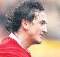 Tuncay uçurdu