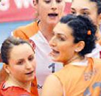 Eczacıbaşı play-off'ta