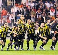 Ad� d�rt hece a�k� da� gibi    ''Fe-ner-bah-�e!''