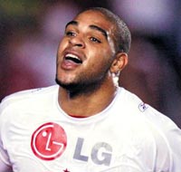 Adriano adım adım Fener'e