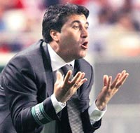 'Sihirbaz' Peseiro Fener'e