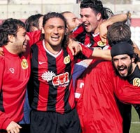 Eski�ehir gaza bast�