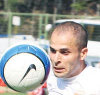 Toros kaplanı pusuya yattı